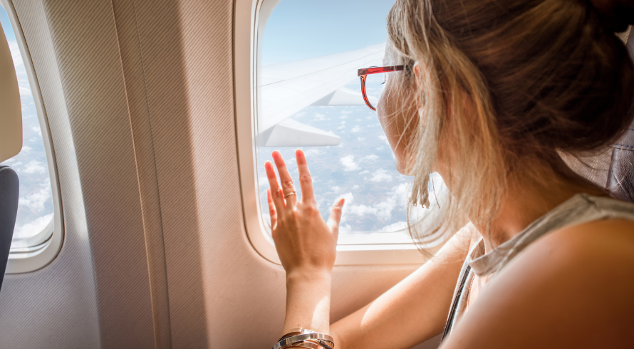 Você está planejando viajar para o exterior durante as férias e não pretende deixar seu cigarro eletrônico ou vaporizador em casa?